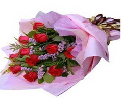 11 adet kirmizi güllerden görsel buket  Nevşehir çiçek online çiçek siparişi 