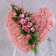 kalp pano karankil ve güller   Nevşehir çiçekçi telefonları 