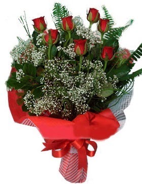7 kırmızı gül buketi  Nevşehir çiçek siparişi vermek 
